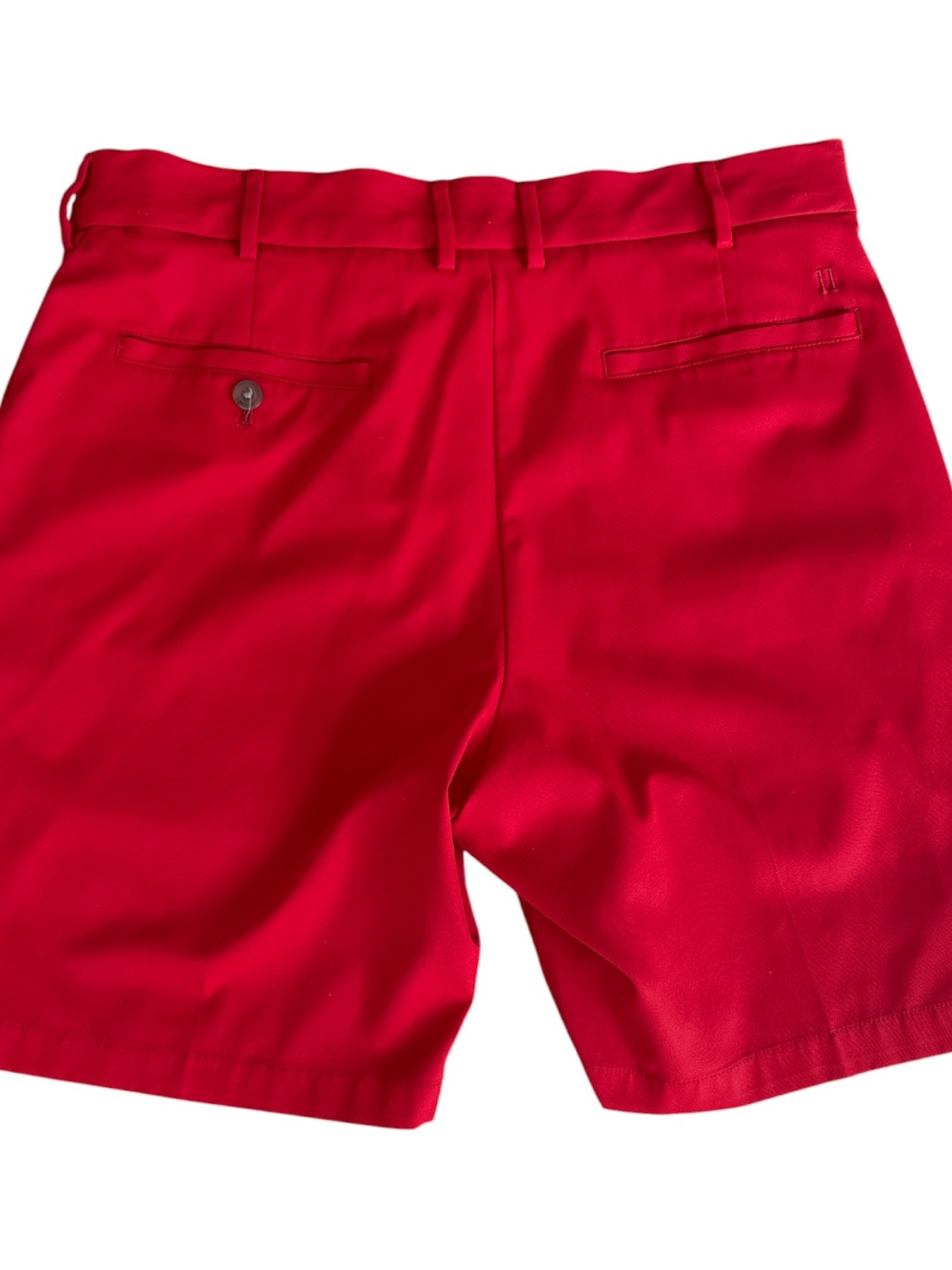 Walter Hagen Bright Red Flat-Front Men's Golf Shorts - Picture 2 of 4
